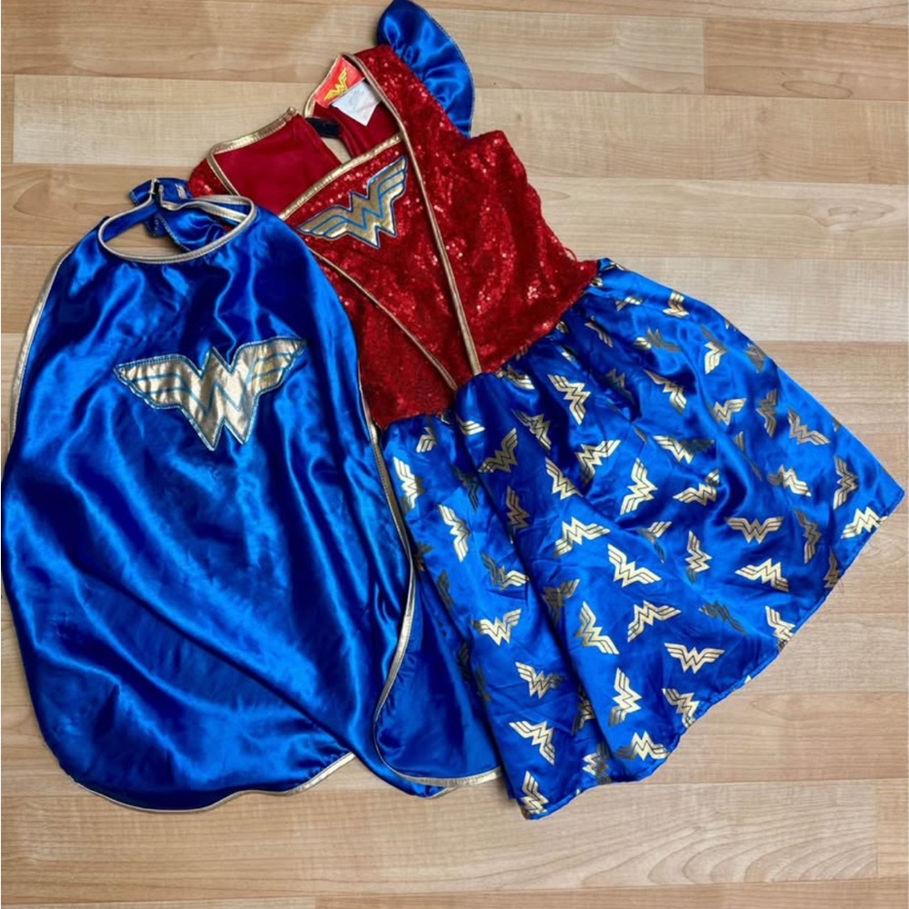Wonder Woman Costume Girls Size 7 – Dress, Cape & Belt